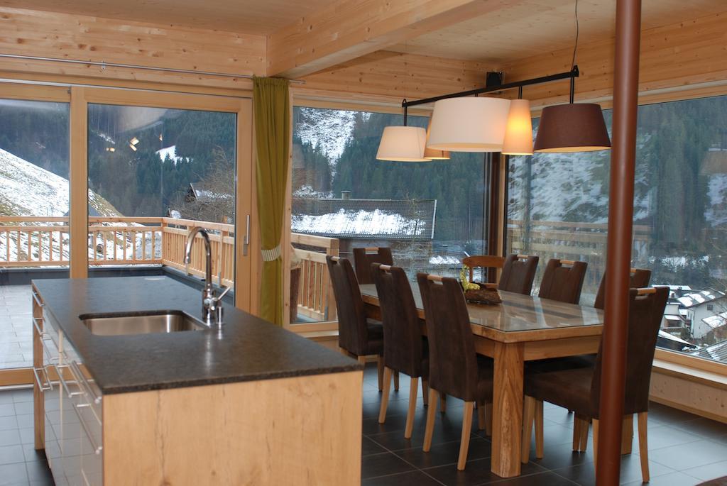 Chalet Glemmtal - Haus Schmittenblick Фихофен Номер фото